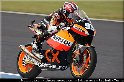 moto2_marquez_006_japon_motegi_2011.jpg