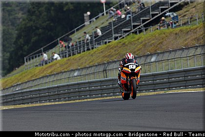 moto2_marquez_011_japon_motegi_2011.jpg