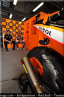 moto2_marquez_014_japon_motegi_2011.jpg