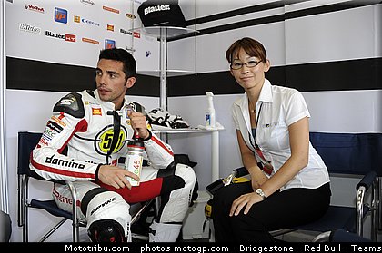 moto2_pirro_005_japon_motegi_2011.jpg