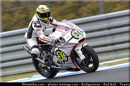 moto2_pirro_007_japon_motegi_2011.jpg