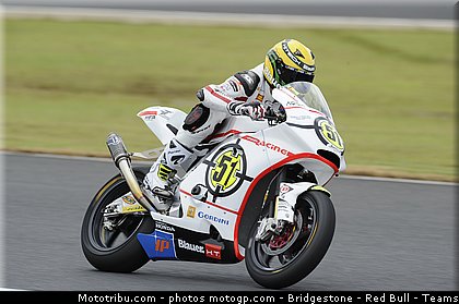 moto2_pirro_008_japon_motegi_2011.jpg