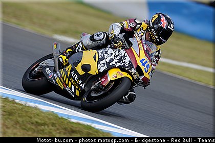 moto2_redding_001_japon_motegi_2011.jpg