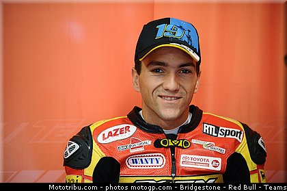 moto2_simeon_020_japon_motegi_2011.jpg