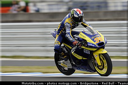 moto2_smith_016_japon_motegi_2011.jpg