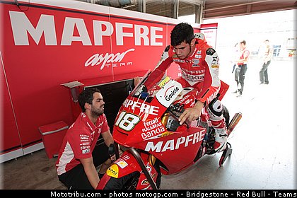 moto2_torres_007_japon_motegi_2011.jpg