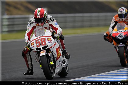 motogp_024_japon_motegi_2011.jpg