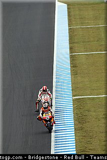 motogp_064_japon_motegi_2011.jpg