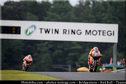 motogp_068_japon_motegi_2011.jpg