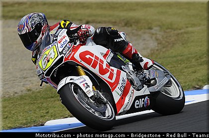 motogp_akyioshi_006_japon_motegi_2011.jpg