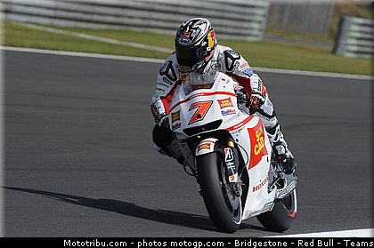 motogp_aoyama_005_japon_motegi_2011.jpg