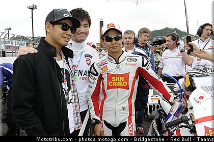 motogp_aoyama_025_japon_motegi_2011.jpg