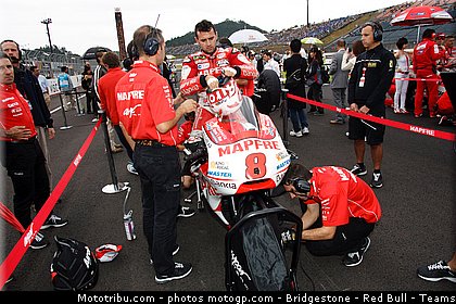 motogp_barbera_001_japon_motegi_2011.jpg