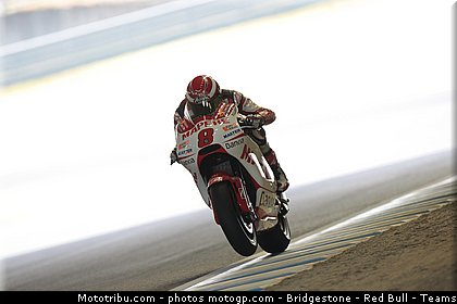 motogp_barbera_011_japon_motegi_2011.jpg