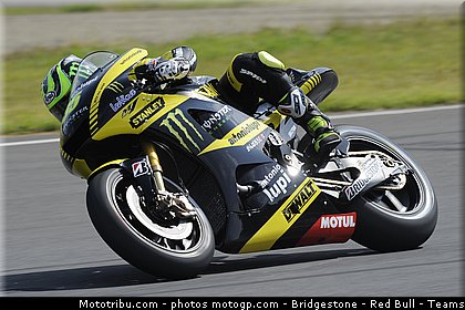 motogp_crutchlow_001_japon_motegi_2011.jpg
