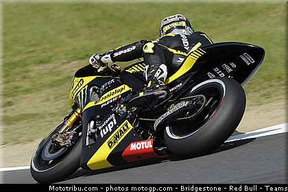 motogp_crutchlow_002_japon_motegi_2011.jpg