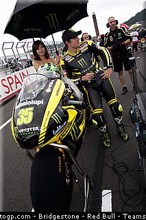 motogp_crutchlow_021_japon_motegi_2011.jpg