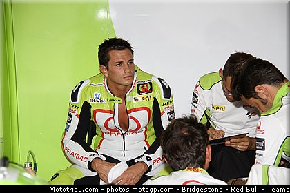 motogp_de_puniet_006_japon_motegi_2011.jpg