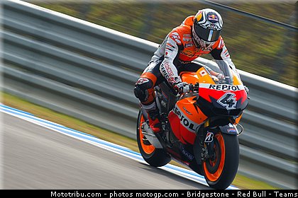 motogp_dovizioso_014_japon_motegi_2011.jpg
