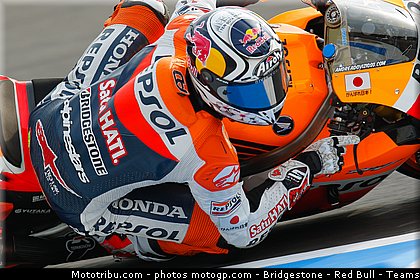 motogp_dovizioso_016_japon_motegi_2011.jpg
