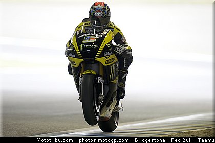 motogp_edwards_009_japon_motegi_2011.jpg