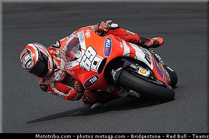 motogp_hayden_004_japon_motegi_2011.jpg