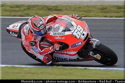motogp_hayden_008_japon_motegi_2011.jpg