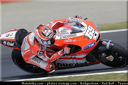 motogp_hayden_010_japon_motegi_2011.jpg