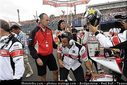 motogp_lorenzo_002_japon_motegi_2011.jpg