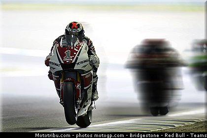 motogp_lorenzo_006_japon_motegi_2011.jpg