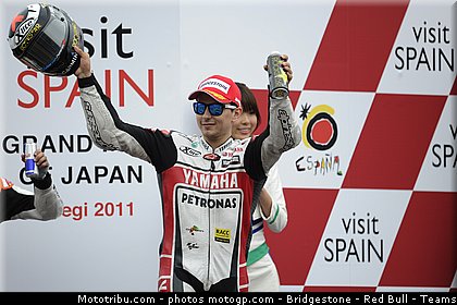 motogp_lorenzo_012_japon_motegi_2011.jpg