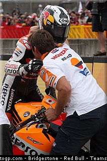 motogp_pedrosa_008_japon_motegi_2011.jpg