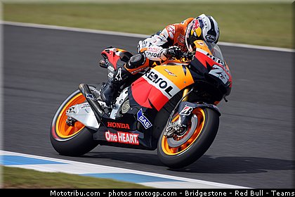 motogp_pedrosa_009_japon_motegi_2011.jpg