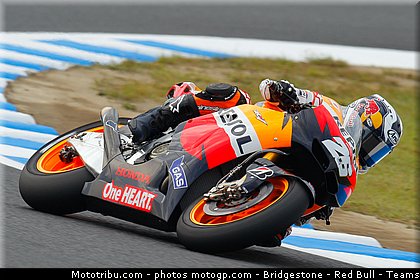 motogp_pedrosa_021_japon_motegi_2011.jpg