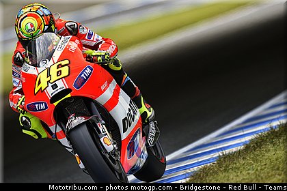 motogp_rossi_003_japon_motegi_2011.jpg