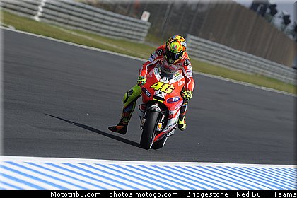 motogp_rossi_005_japon_motegi_2011.jpg