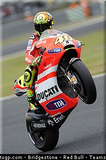 motogp_rossi_011_japon_motegi_2011.jpg
