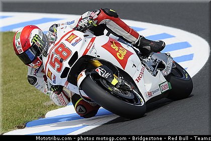 motogp_simoncelli_008_japon_motegi_2011.jpg