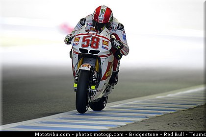 motogp_simoncelli_014_japon_motegi_2011.jpg