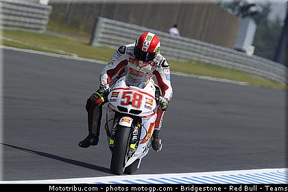 motogp_simoncelli_017_japon_motegi_2011.jpg