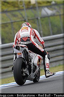 motogp_simoncelli_031_japon_motegi_2011.jpg