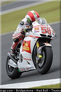 motogp_simoncelli_033_japon_motegi_2011.jpg
