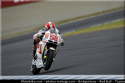 motogp_simoncelli_038_japon_motegi_2011.jpg