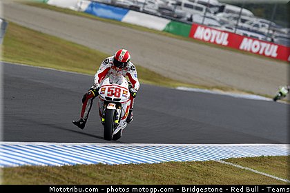 motogp_simoncelli_059_japon_motegi_2011.jpg