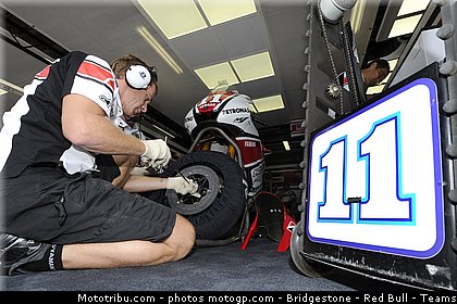 motogp_spies_002_japon_motegi_2011.jpg