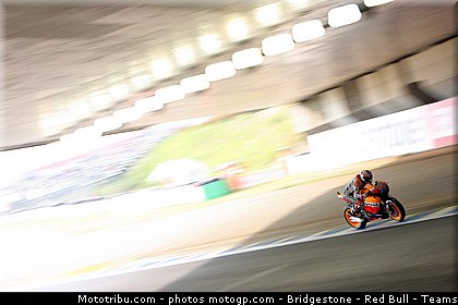 motogp_stoner_007_japon_motegi_2011.jpg