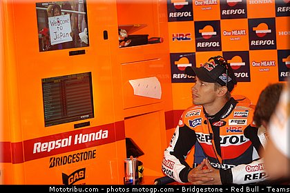 motogp_stoner_008_japon_motegi_2011.jpg