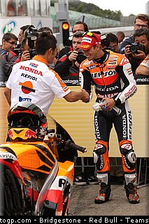 motogp_stoner_010_japon_motegi_2011.jpg