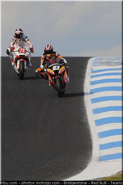 moto2_015_australie_philip_island_2011