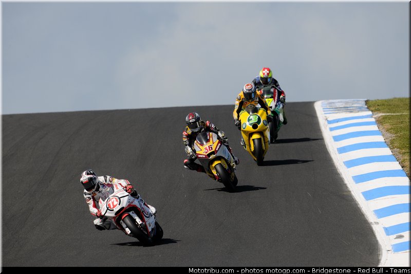 moto2_047_australie_philip_island_2011